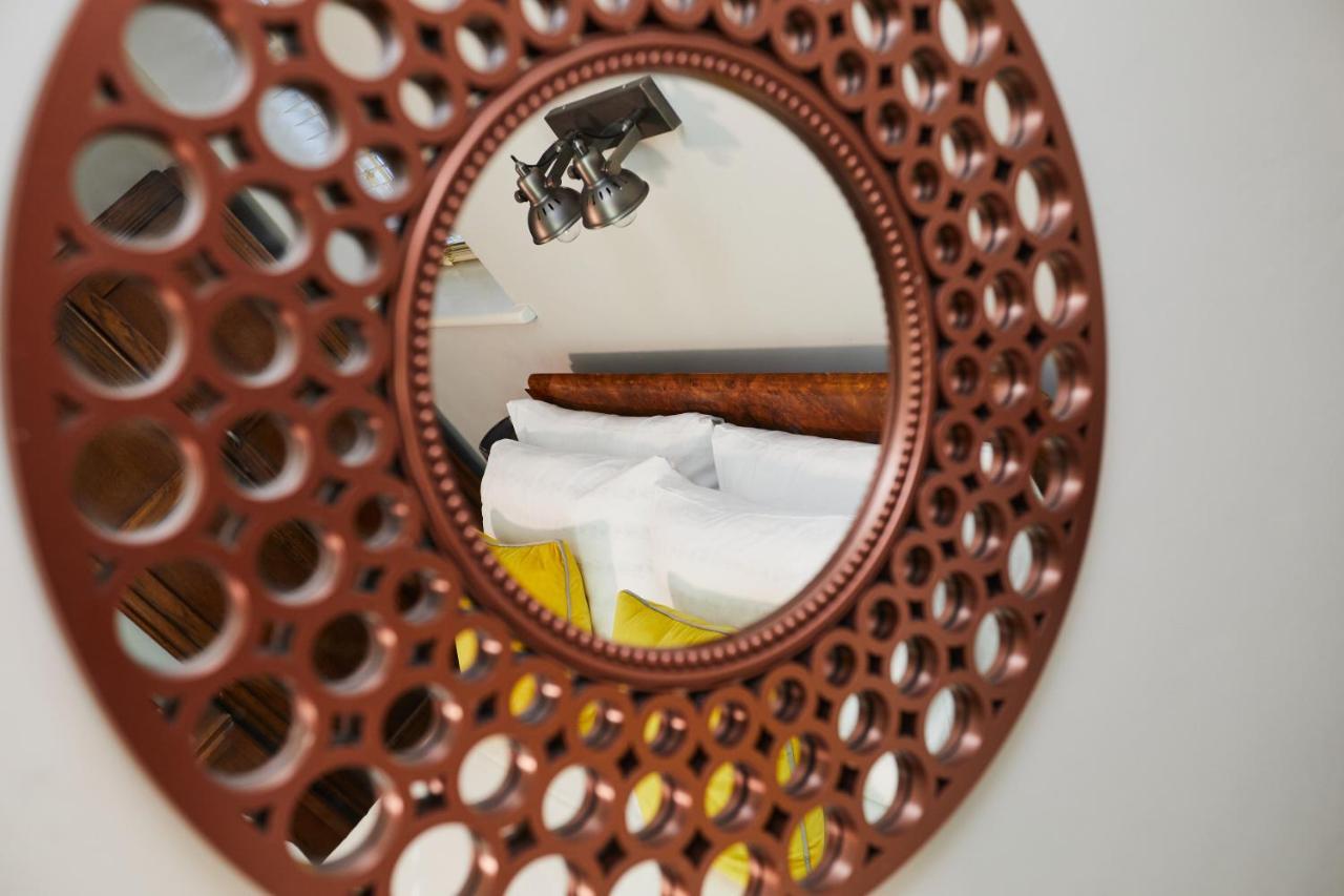The Lawrence Hotel 3*