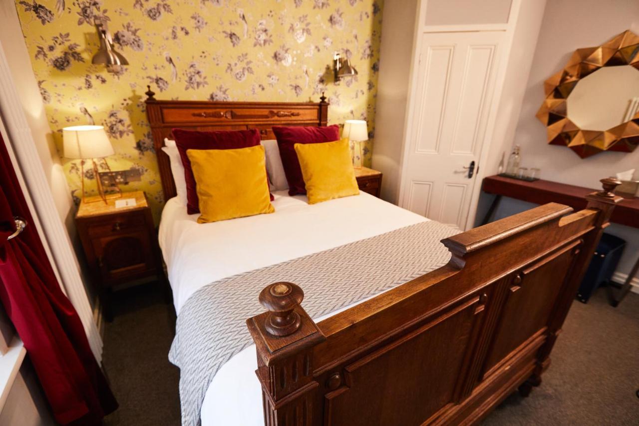 Hotel The Lawrence Burnley