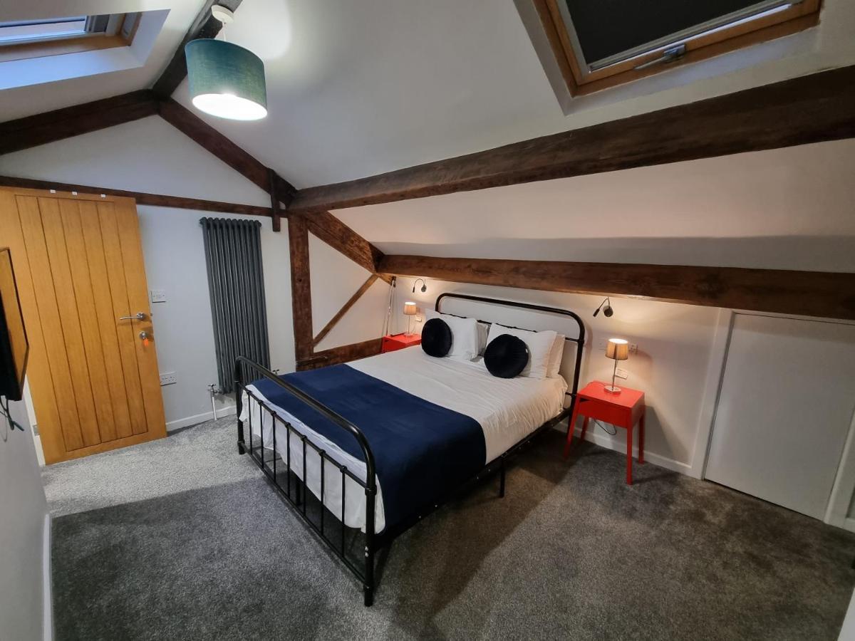 The Lawrence 3* Burnley